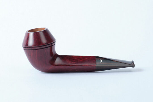 Caminetto Bulldog (05) (AR) Tobacco Pipe