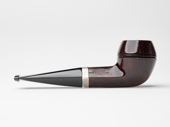 Dunhill Bruyere (4104) Group 4 Bulldog (2020) - Image 3