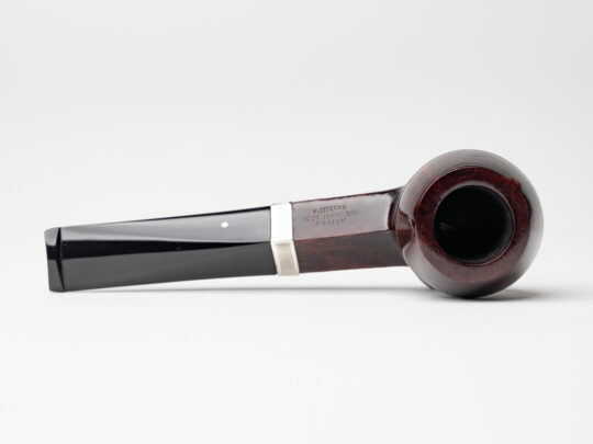 Dunhill Bruyere (4104) Group 4 Bulldog (2020) - Image 4